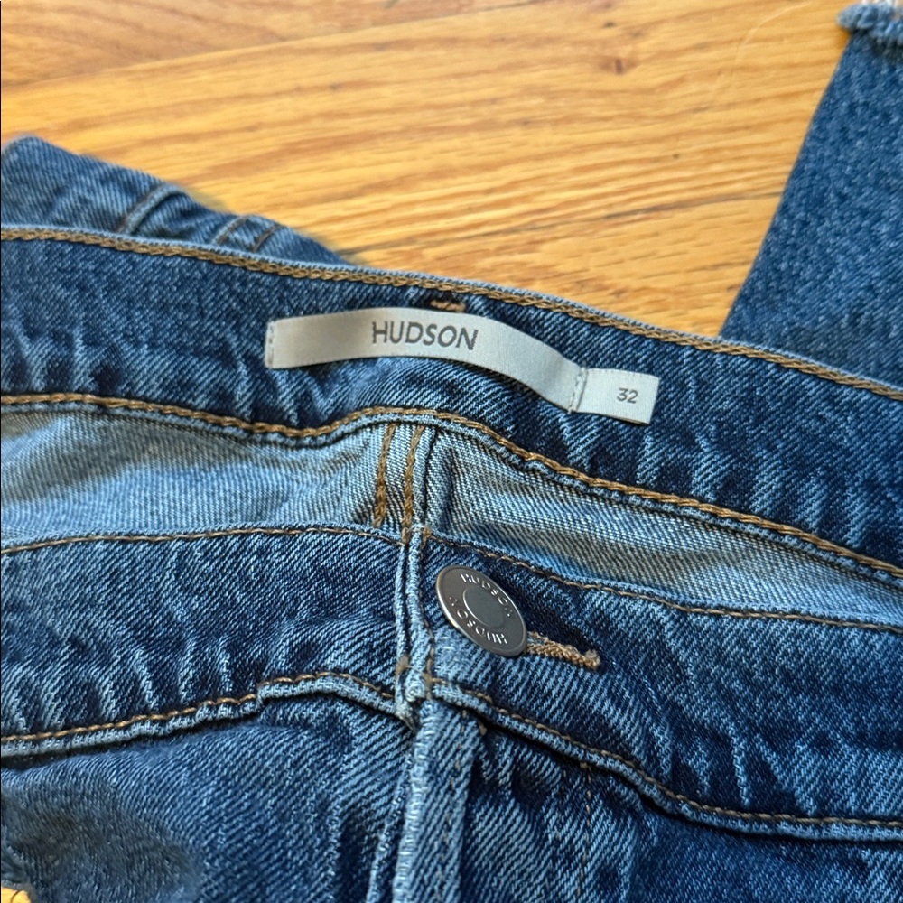 Hudson Rosie wilder wide leg Jean frayed hem sz 32 - Picture 2 of 3